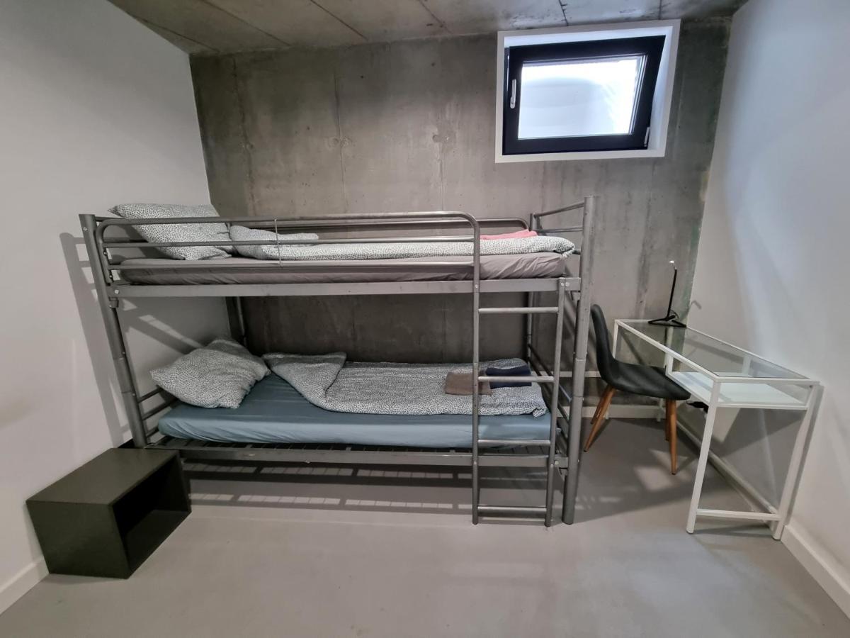 Industrialna Piwnica Hostel غدانسك المظهر الخارجي الصورة