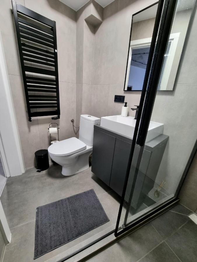 Industrialna Piwnica Hostel غدانسك المظهر الخارجي الصورة